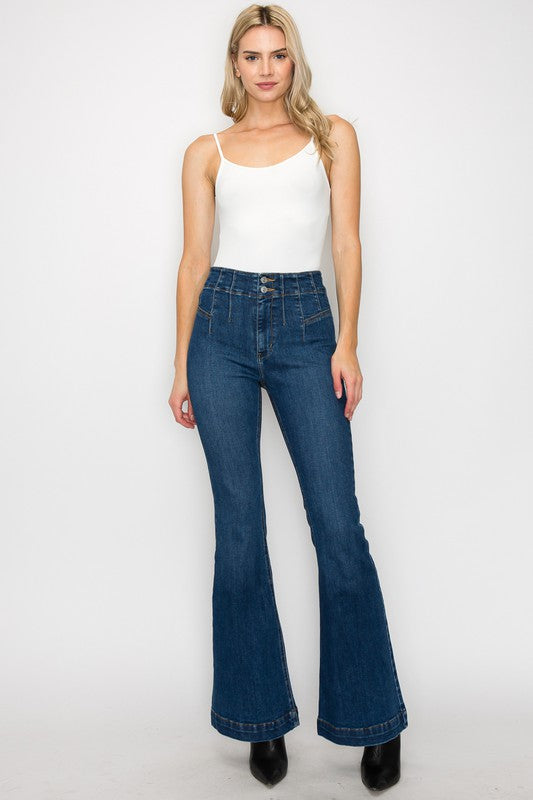 PLUS SIZE - HIGH  RISE MODERN FLARE JEANS