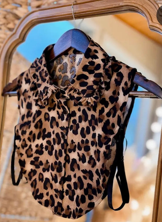 Leopard Ruffle Faux Collar
