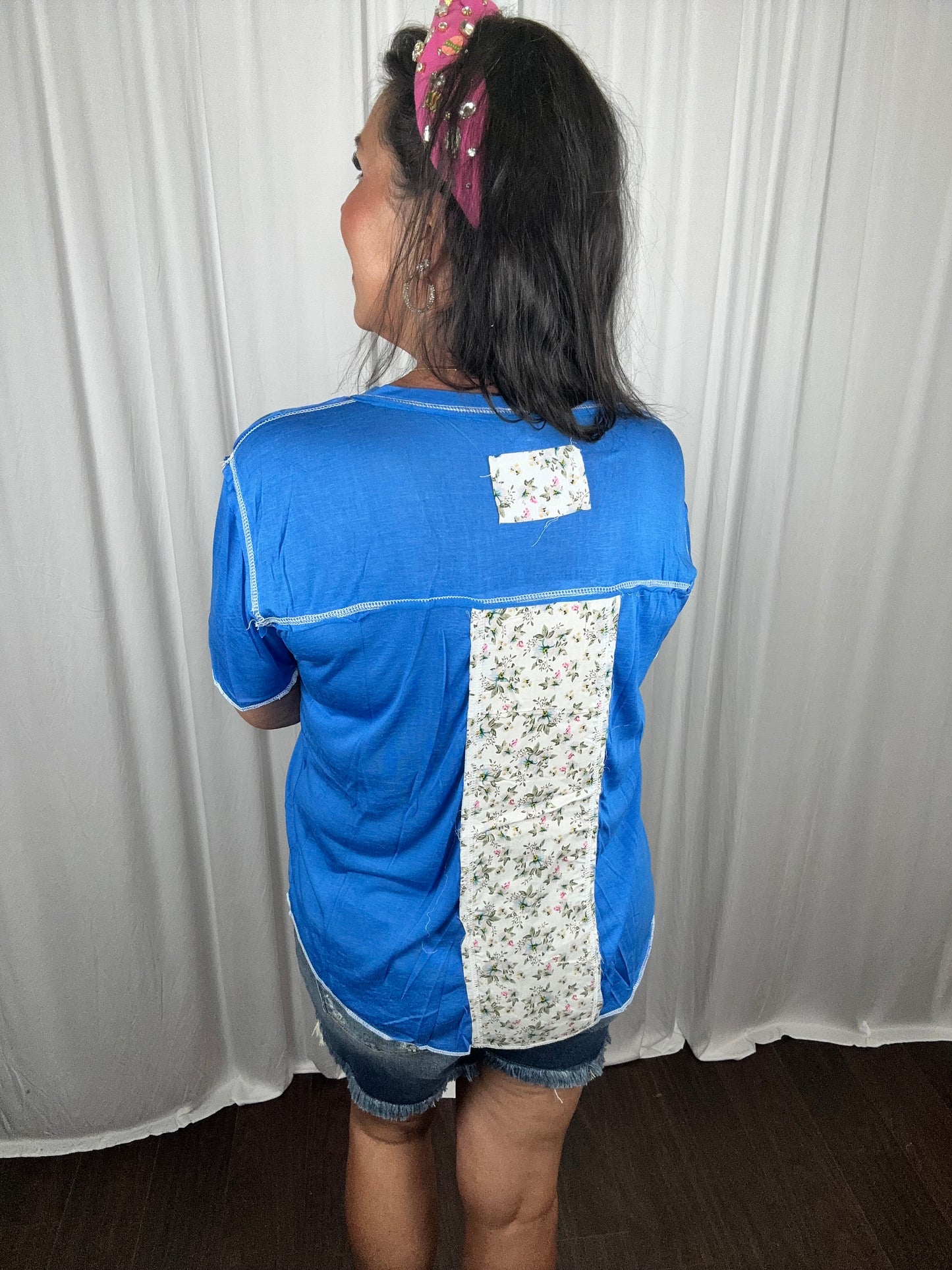 POL V-Neck Short Sleeve Dual Front Pocket Lightweight T-Shirt