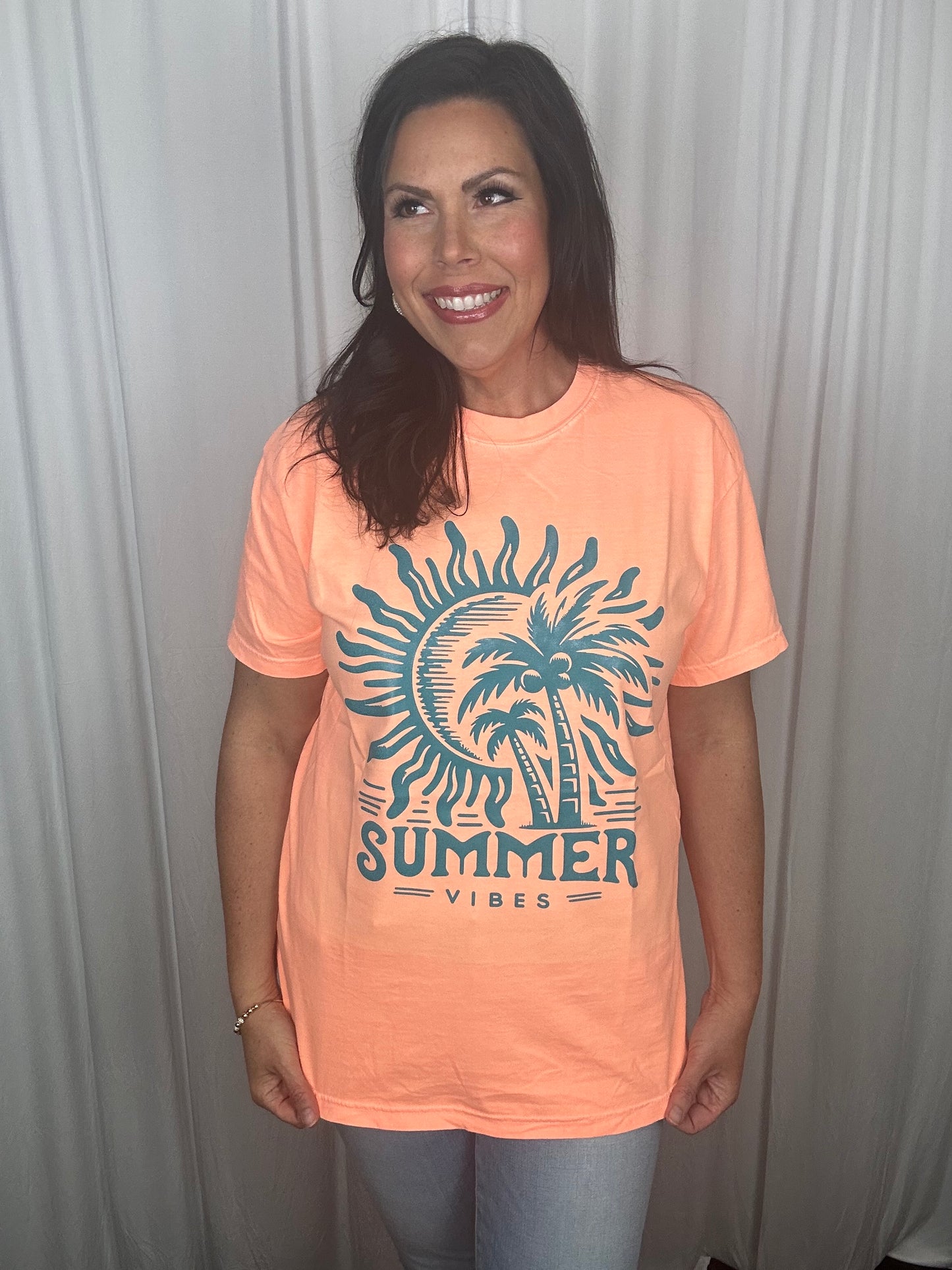 Retro Summer Vibes Graphic Tee