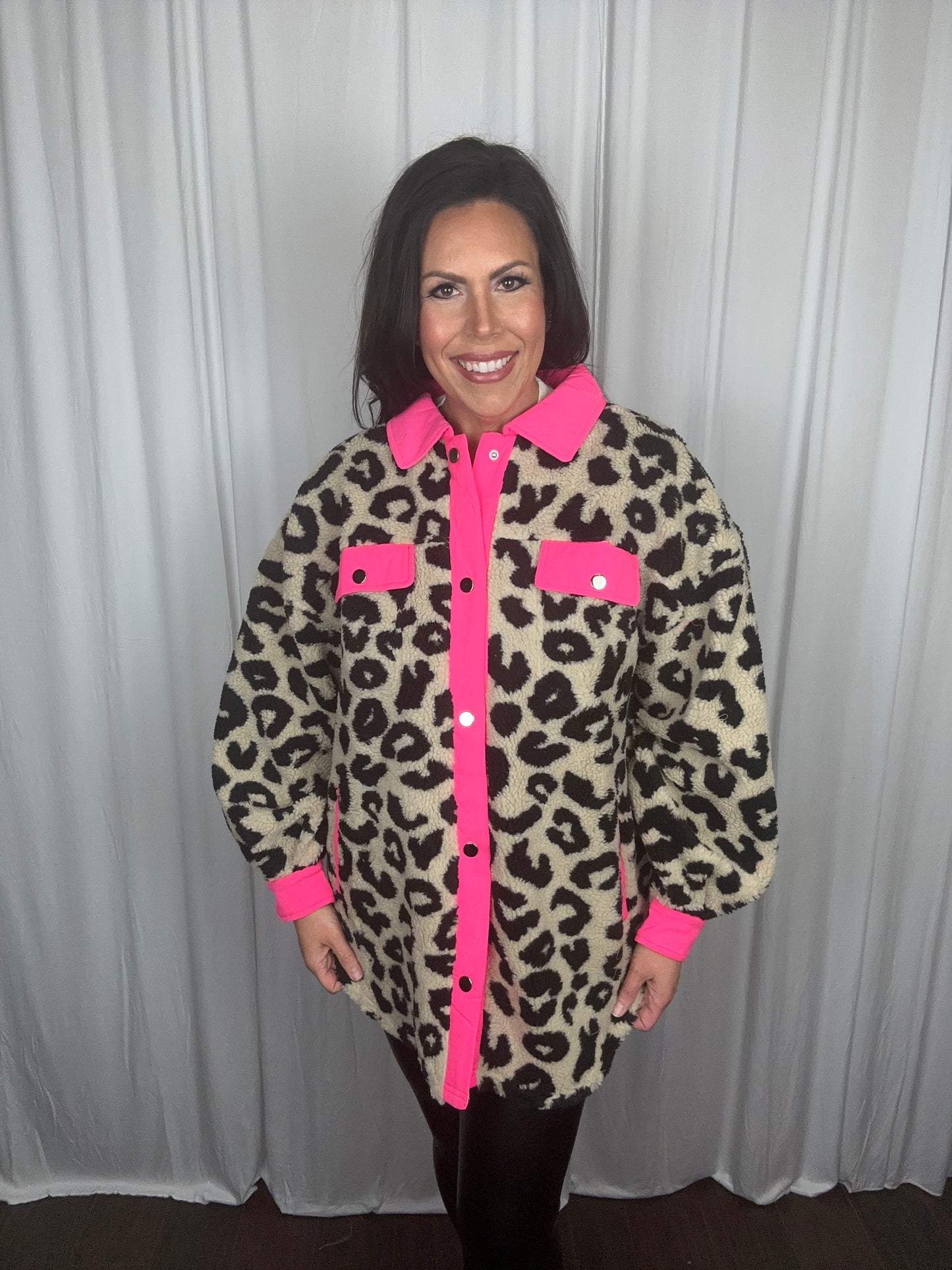 FAUX FUR LEOPARD BUTTONED DOWN SHACKET