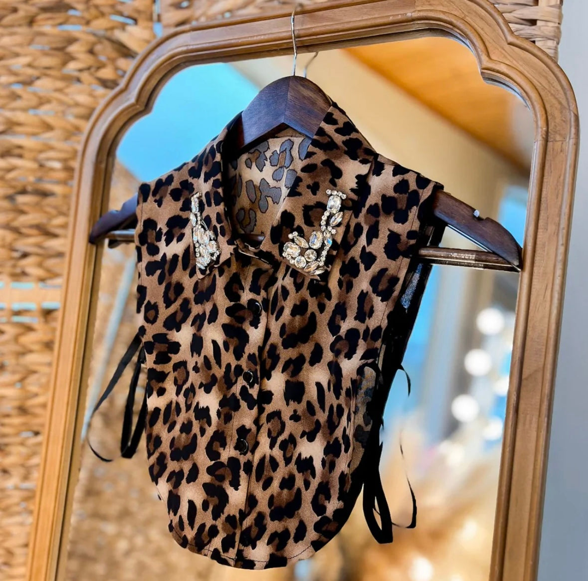 Leopard Rhinestone Embellished Faux Collar