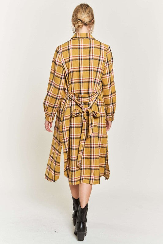 PLAID PRINT COLLAR LONG SHIRT DRESS PLUS