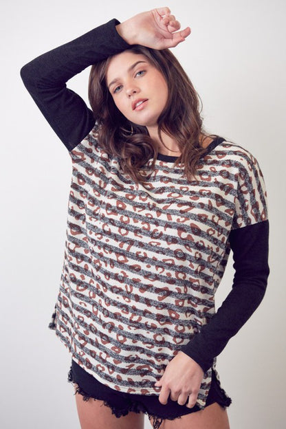 STRIPED ANIMAL PRINT LONG SLEEVE